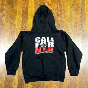 Youth Medium California Republic sweatshirt. Black hoodie and kangaroo pocket